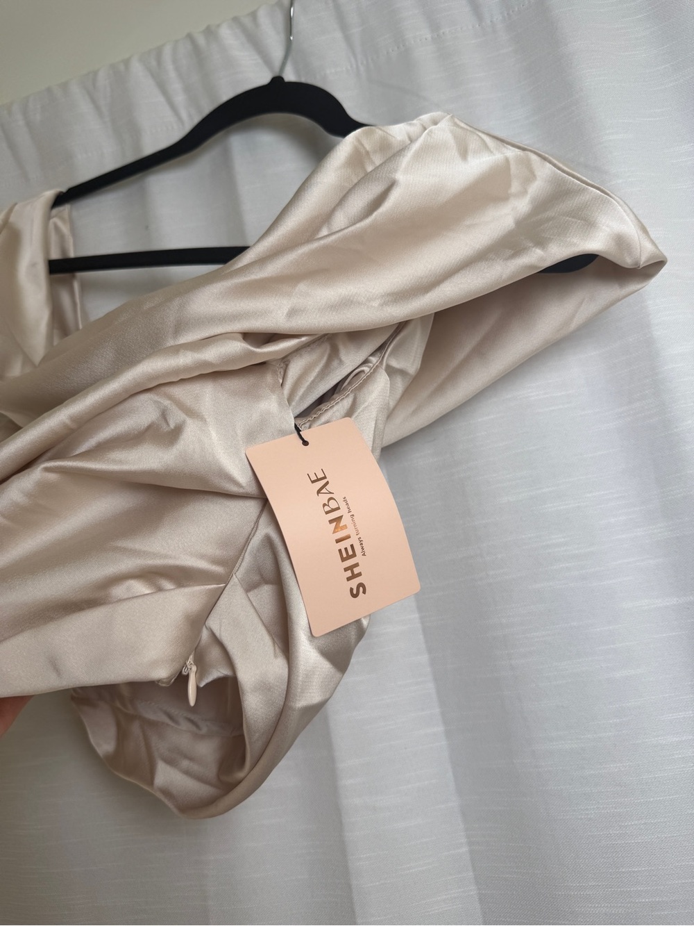 SHEIN Champagne Satin One Shoulder Off Shoulder Crop Top | NWT Size XS - Picture 8 of 10